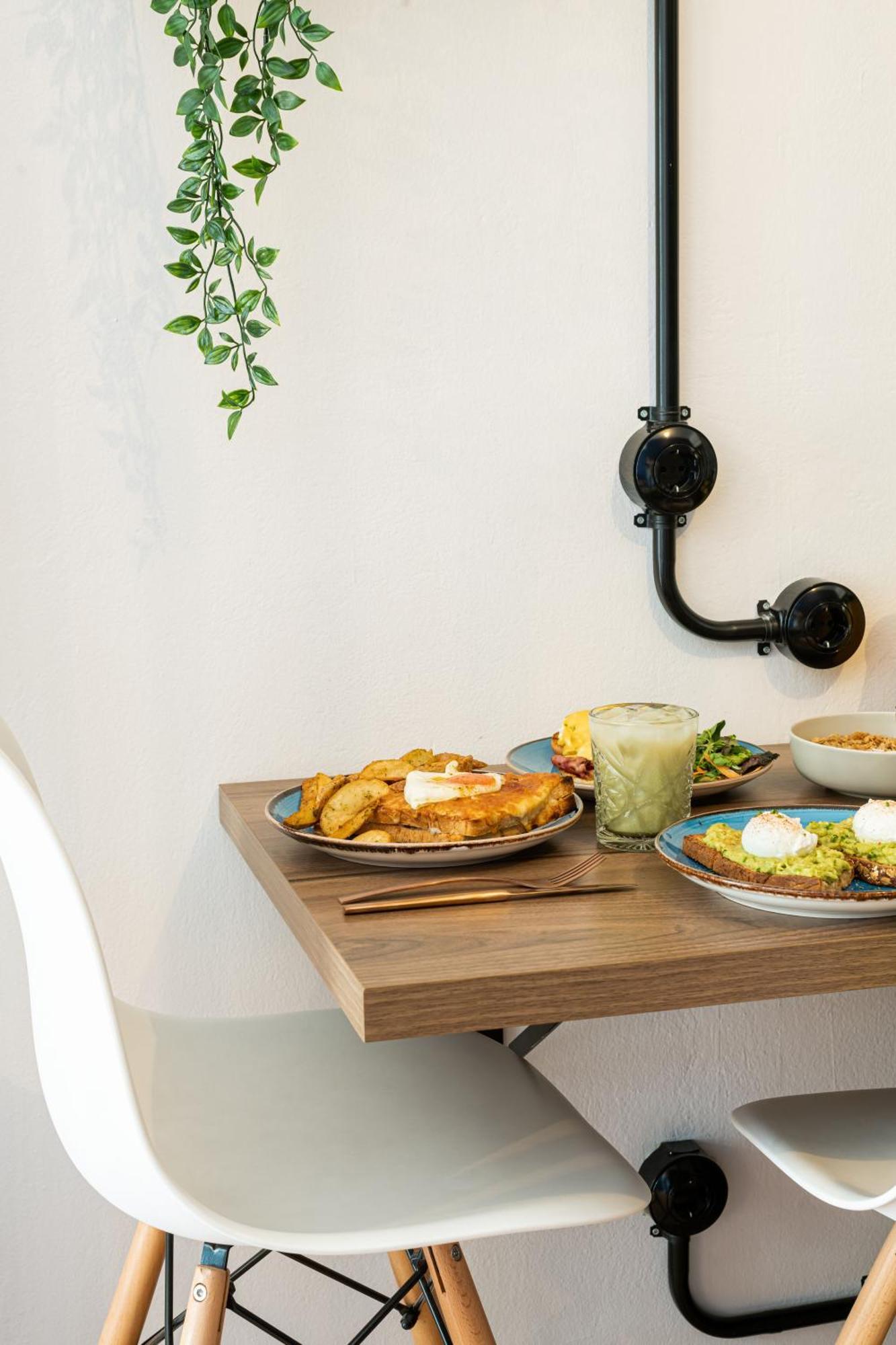 Apartamento Moss - Beautiful Living In The Heart Of Atenas Exterior foto